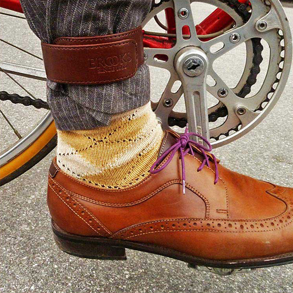 Cycling Commute Gear - สายรัดข้อเท้าสำหรับกางเกงปั่นจักรยาน Brooks Commuter สำหรับจักรยานเสือหมอบและเสือภูเขา พร้อมแถบสะท้อนแสง อุปกรณ์ปั่นจักรยานกลางแจ้ง